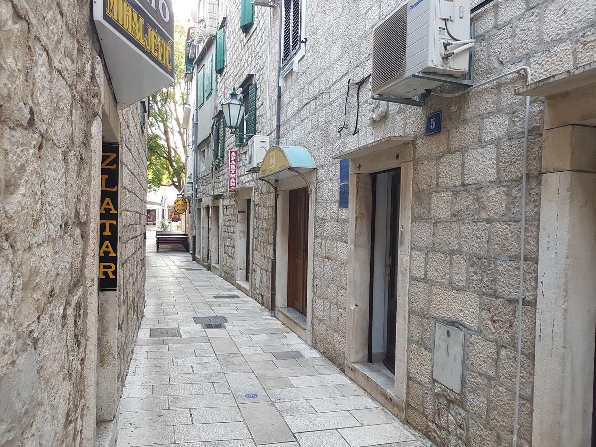Apartment Ivanka Omiš Extérieur photo