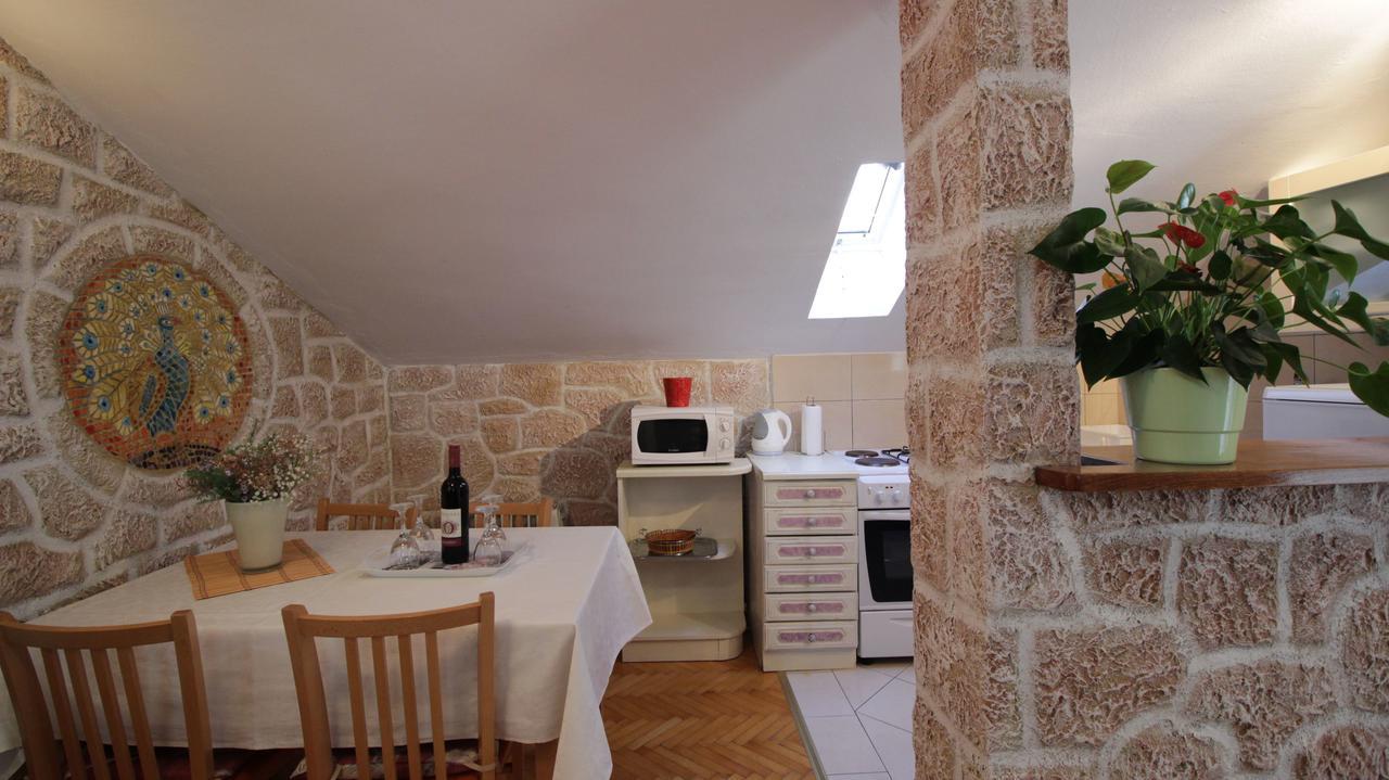 Apartment Ivanka Omiš Extérieur photo